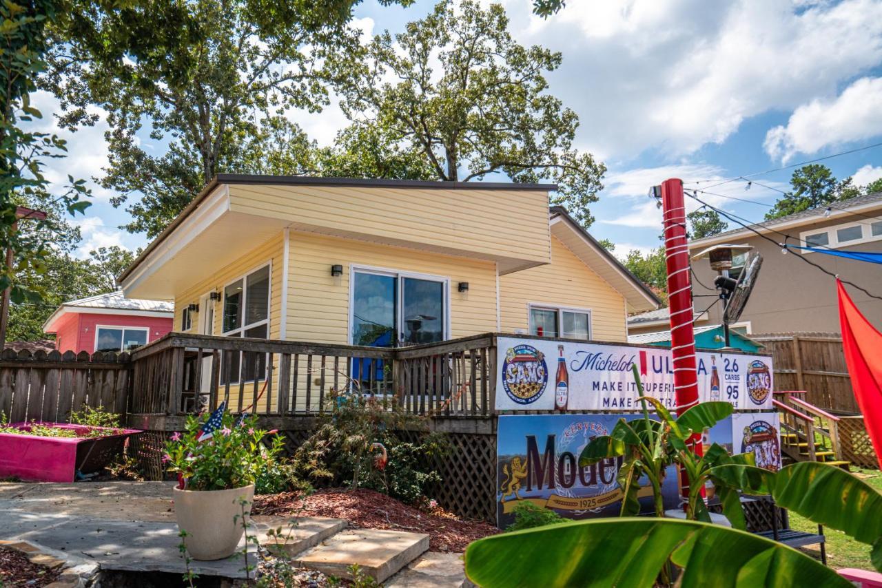 Canary Lake Cottage W/Hot Tub At Sam'S Pizza Hot Springs Exteriör bild